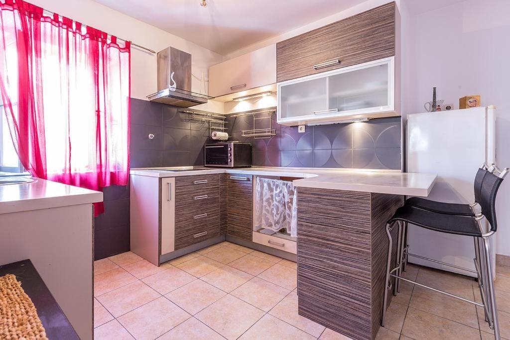 North Wall Apartment สปลิท ภายนอก รูปภาพ
